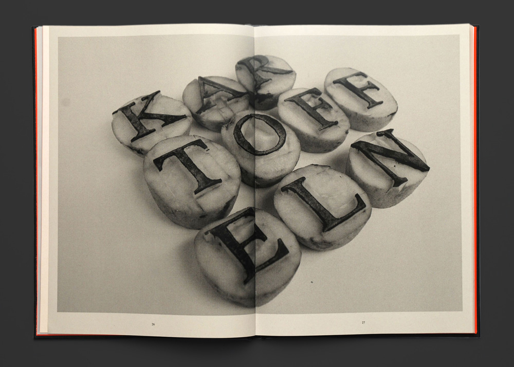 Cirque du Times, Book