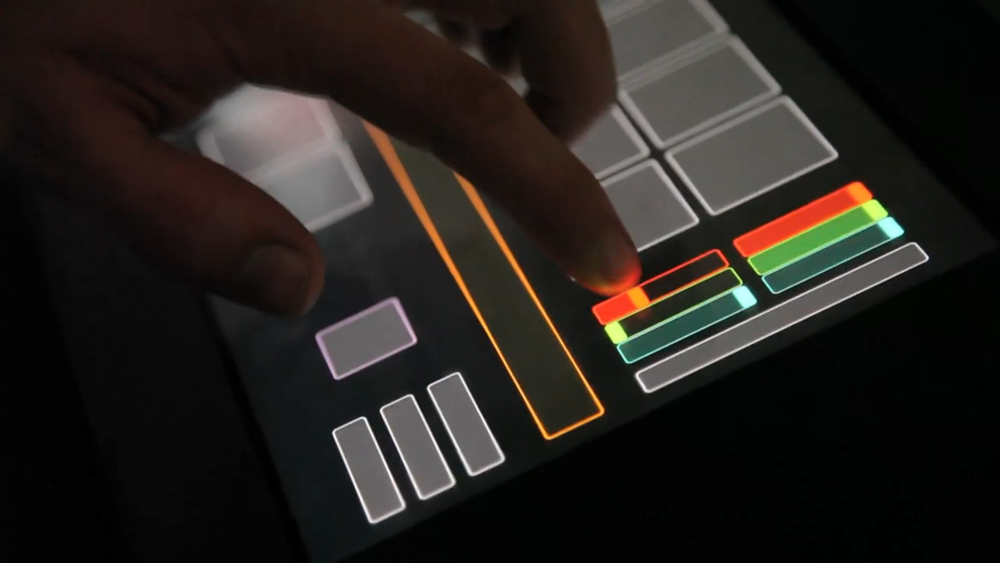 Kantico, Intermedial room staging