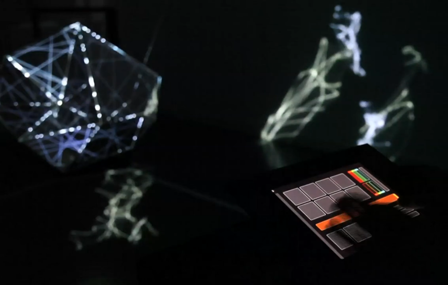 Kantico, Intermedial room staging