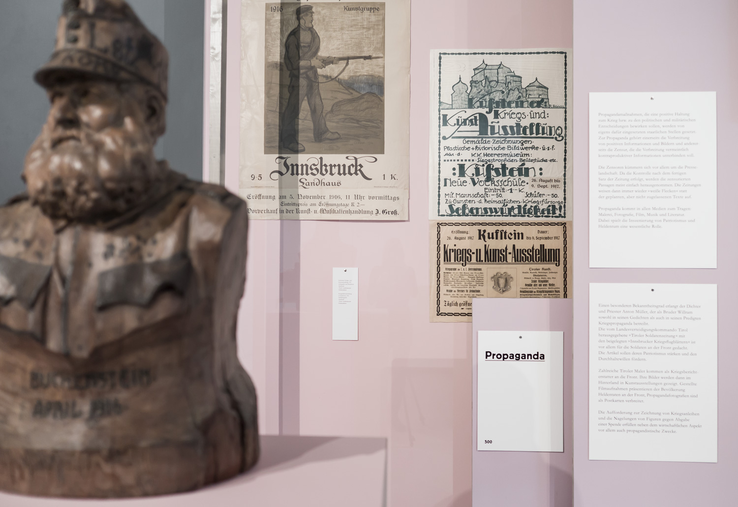 Front – Heimat, Exhibition